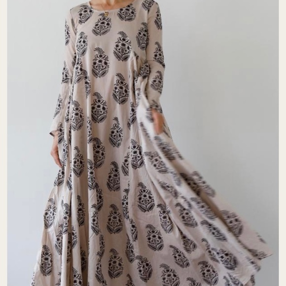 MATTA Moksha Tent Dress Long Midi - Picture 9 of 11